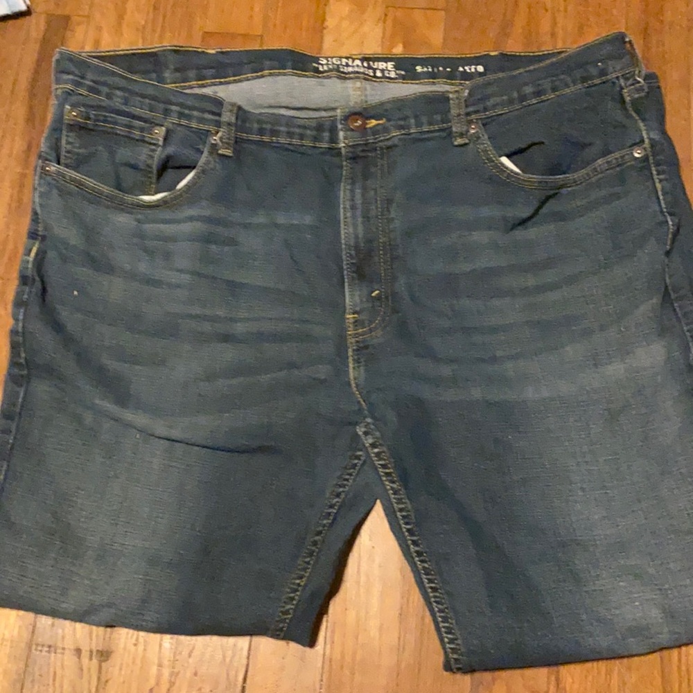 Jeans size 42x30 brand signature by levi strauss